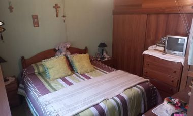 Se vende casa en Talca -V1718-C-50-N-TALCA-RR