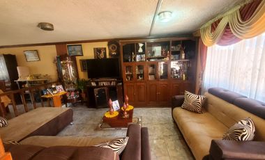Casa NO Adosada Dentro de Conjunto en Venta al Sur de Quito Sector Santa Rita