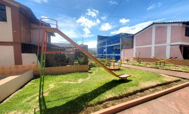 Casa NO Adosada Dentro de Conjunto en Venta al Sur de Quito Sector Santa Rita