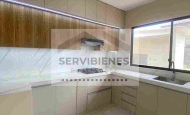 Departamento en alquiler – Planta baja
Urb. El Condado