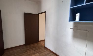 RECOLETA 145 m2 en 213 de terreno renovado. 3 accesos independientes