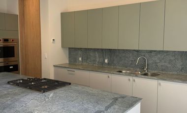 Casa en Venta en el Fraccionamiento El Coto - Puerta de Hierro en Zapopan, Jalisco