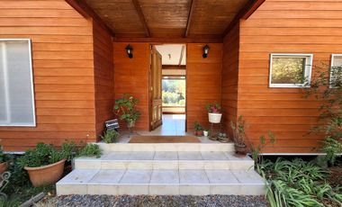 139 m2 en 5000 de terreno Las Mercedes UF 8000