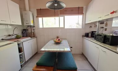 139 m2 en 5000 de terreno Las Mercedes UF 8000