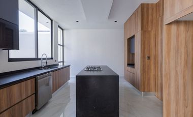 Casa 3 Recámaras en Lomas 1