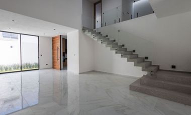Casa 3 Recámaras en Lomas 1