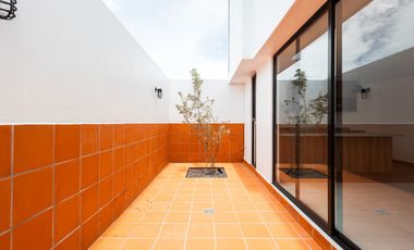 Casa en Lomas de Angelópolis 3