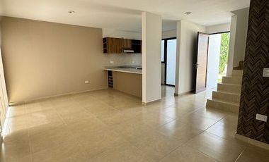 CASA EN RENTA AL NORTE DE AGUASCALIENTES FRACC. LA CARTUJA