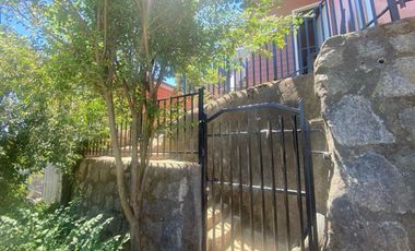 VEN 508 Se vende casa en Villa Renacer con dos casas construidas en barrio tranquilo