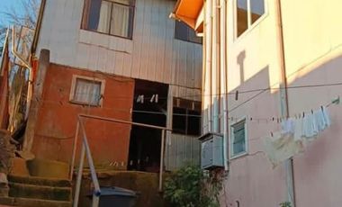 VEN 508 Se vende casa en Villa Renacer con dos casas construidas en barrio tranquilo