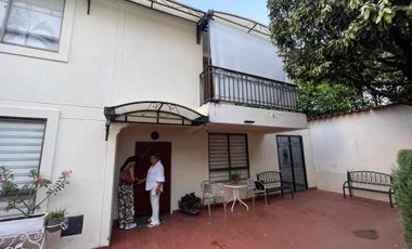 Casa en conjunto en el oriente