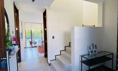 VENTA CASA FULL EQUIPADA EN PIEDRA ROJA| CON QUINCHO Y PISCINA | CAMINABLE A COLEGIO PEDREGALES Y SAN ANSELMO | UF 13.900