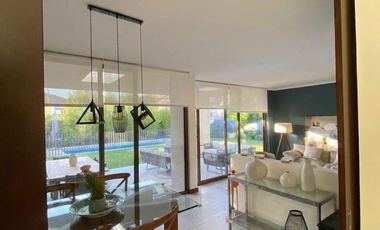 VENTA CASA FULL EQUIPADA EN PIEDRA ROJA| CON QUINCHO Y PISCINA | CAMINABLE A COLEGIO PEDREGALES Y SAN ANSELMO | UF 13.900