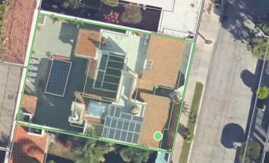 AMPLIA CASA EN VENTA