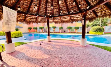 CASA AMUEBLADA EN RENTA EN FRACCIONAMIENTO LAS GARZAS CON ALBERCA EN ÁREA COMÚN