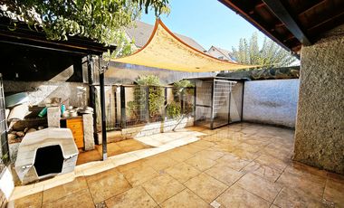 CASA 4 DORMITORIOS. 4 BAÑOS, CON AIRES ACONDICIONADOS, AMERICO VESPUCIO 2501, MAIPU
