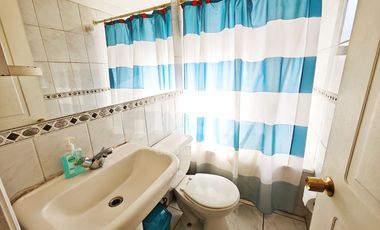 CASA 4 DORMITORIOS. 4 BAÑOS, CON AIRES ACONDICIONADOS, AMERICO VESPUCIO 2501, MAIPU