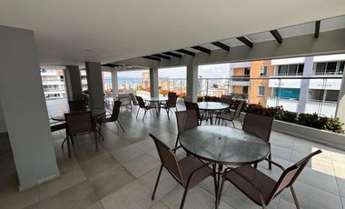 SE ARRIENDA APARTAMENTO CABECERA