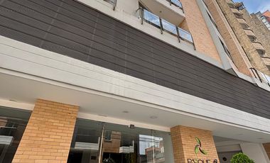 SE ARRIENDA APARTAMENTO CABECERA