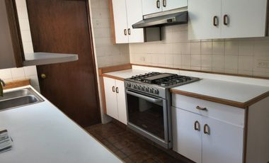 LINDA CASA Excelente ubicacion, zona San Pedro, fracc P. Blanco, con areas comunes, alberca, jardines, palapa.