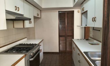LINDA CASA Excelente ubicacion, zona San Pedro, fracc P. Blanco, con areas comunes, alberca, jardines, palapa.