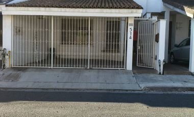 LINDA CASA Excelente ubicacion, zona San Pedro, fracc P. Blanco, con areas comunes, alberca, jardines, palapa.
