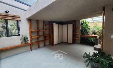 Casa en renta con amplio jardín | San Miguel Xicalco, Tlalpan | 1.100 m² de terreno