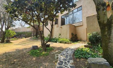 Casa en renta con amplio jardín | San Miguel Xicalco, Tlalpan | 1.100 m² de terreno