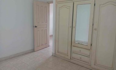 CASA con amplio terreno de venta en Ibarra