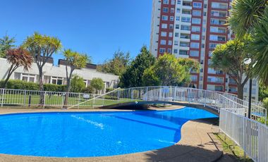 Acogedor Departamento en Arriendo Condominio Plaza Club 3 dormitorios 2 baños estacionamiento bodega piscina quinchos conserjeria