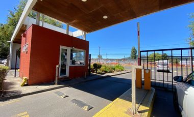 Acogedor Departamento en Arriendo Condominio Plaza Club 3 dormitorios 2 baños estacionamiento bodega piscina quinchos conserjeria