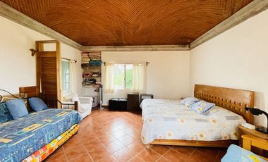 CASA CON 1000 MTS DE TERRENO EN FRACCIONAMIENTO EN SANTA INES