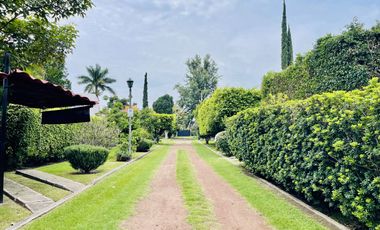 CASA CON 1000 MTS DE TERRENO EN FRACCIONAMIENTO EN SANTA INES