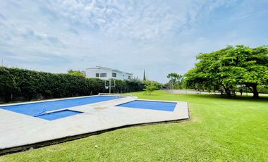 CASA CON 1000 MTS DE TERRENO EN FRACCIONAMIENTO EN SANTA INES