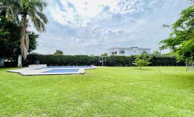 CASA CON 1000 MTS DE TERRENO EN FRACCIONAMIENTO EN SANTA INES