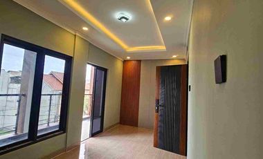 Rumah baru jadi dalam kompleks condet