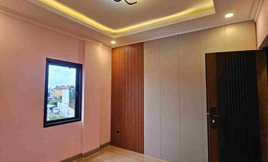 Rumah baru jadi dalam kompleks condet