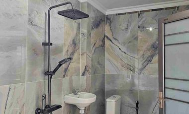 Rumah baru jadi dalam kompleks condet