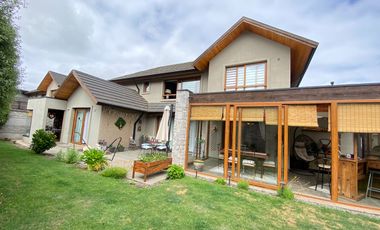 Hermosa y Amplia Casa Sector Residencial de Temuco