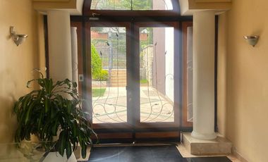 RENTA DUPLEX AMPLIO 4 DORMITORIOS CUMBAYA SANTA LUCIA ALTA