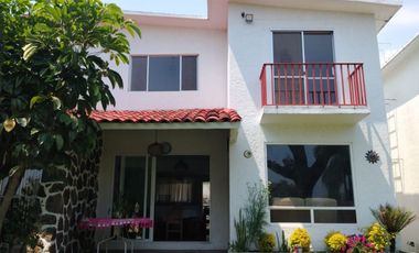 RENTO CONDOMINIO AMUEBLADO COL. LOMAS DE LA SELVA