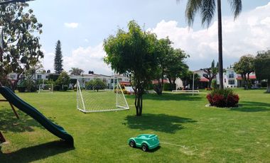 RENTO CONDOMINIO AMUEBLADO COL. LOMAS DE LA SELVA