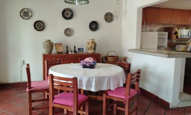 RENTO CONDOMINIO AMUEBLADO COL. LOMAS DE LA SELVA