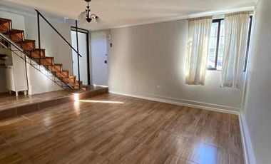 Se vende casa de 2 pisos Limonares Viña del Mar