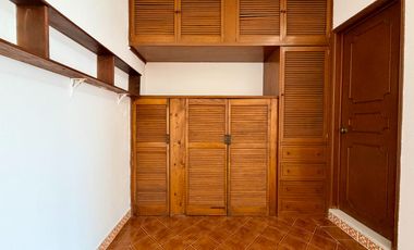 CASA DE UN NIVEL CON DEPARTAMENTO INDEPENDIENTE EN ACAPATZINGO, CUERNAVACA