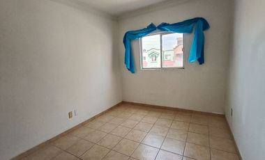 Casa en RENTA dentro de coto en URBI QUINTA MONTECARLO en Tonalá