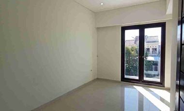 ‼️Termurah , Banting Harga‼️ Rumah minimalis di Puri Surya Jaya Gedangan dekat Deltasari Juanda