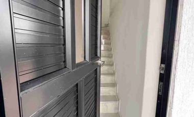 VENDO CASA 2 PLANTAS