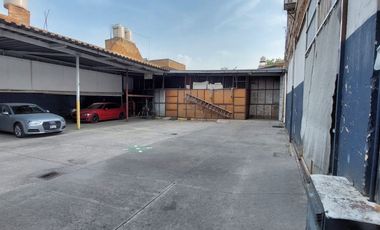 BODEGA EN OBLATOS (1,200 m2 a 4 cuadras del CENTRO MÉDICO NACIONAL DE OCCIDENTE IMSS), GUADALAJARA, JAL.