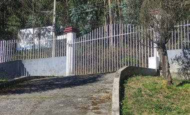 SE ALQUILA HERMOSO DEPARTAMENTO EN LA CIUDAD DE QUITO